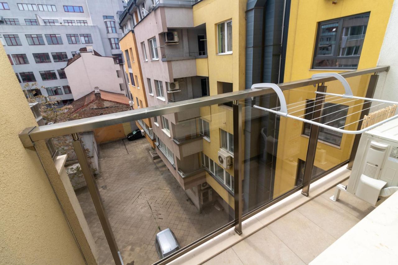 Central Sofia Condo Buitenkant foto